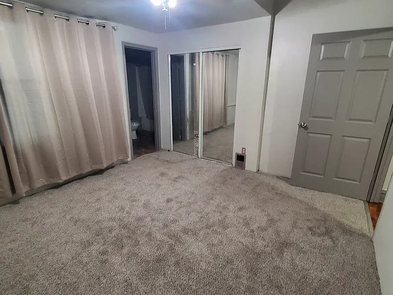 6609 Saint Louis Ave — Photo 37