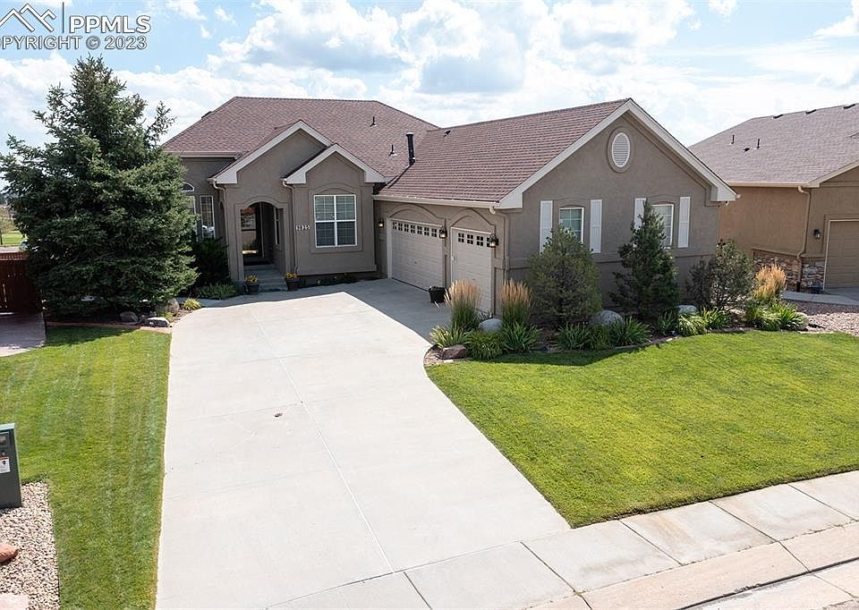 1st image of 9825 Kings Canyon Dr