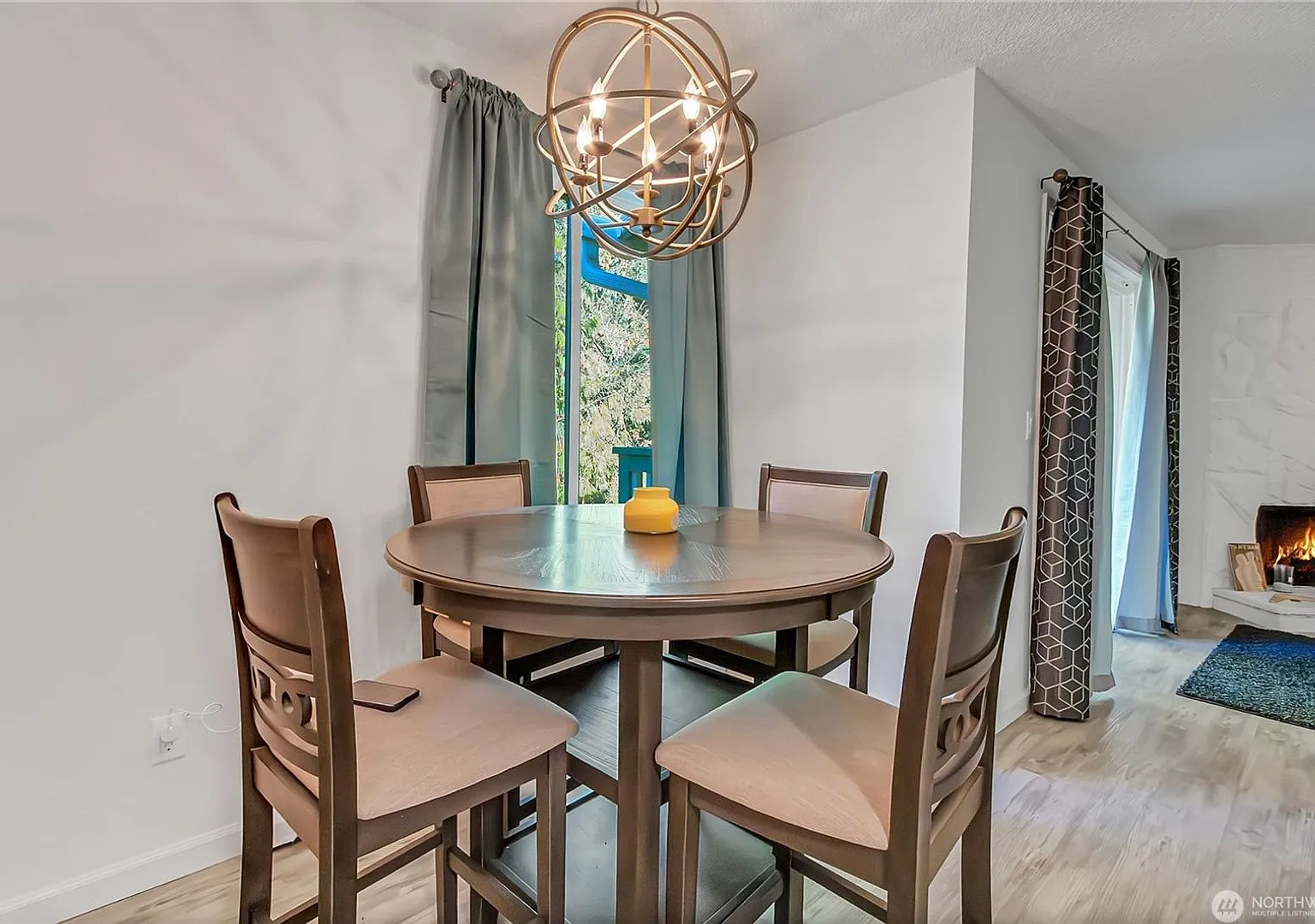 Federal Way Condo — Photo 4