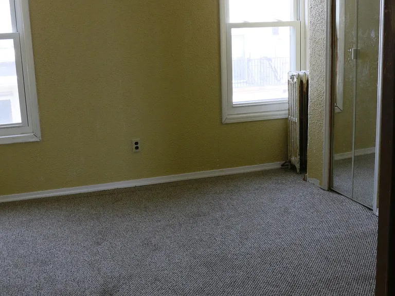 2454 S Millick St — Photo 6