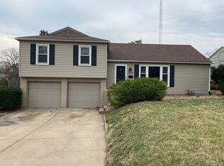 3619 W 79th St, Prairie Village, KS 66208