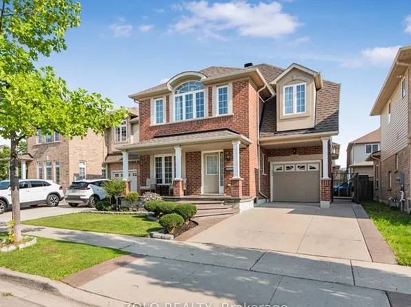 266 Brigadoon Dr #Basement, Hamilton, ON L9C 0B5