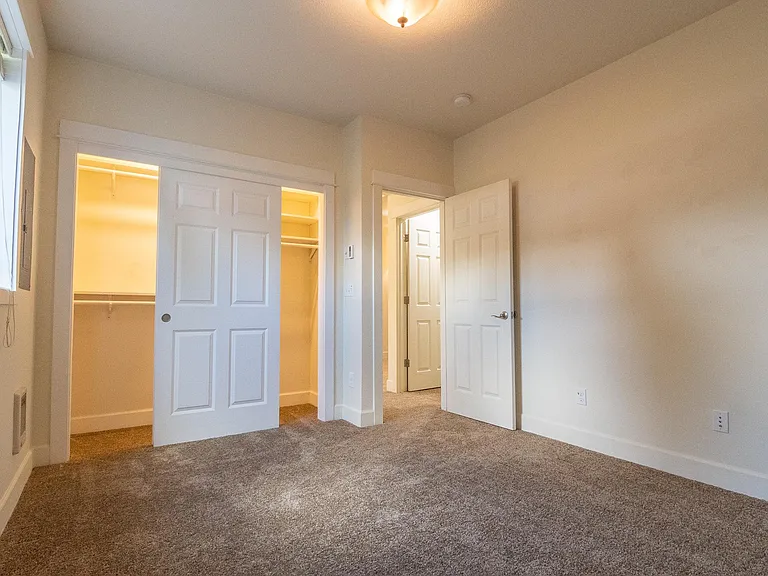 1004 N Mason St — Photo 27