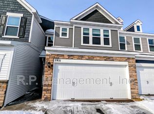 5951 Urbandale Ln N, Plymouth, MN 55446