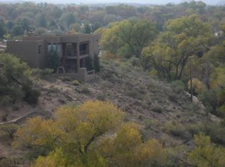 10730 E Valley View Dr, Cornville, AZ 86325