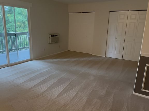 2nd image of 120 Ramblewood Dr APT 12