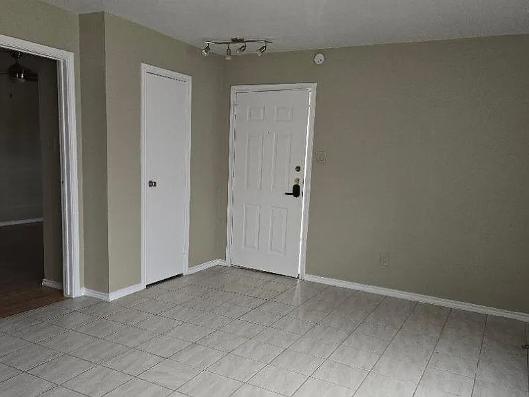 12660 Ashford Point Dr #613 — Photo 10