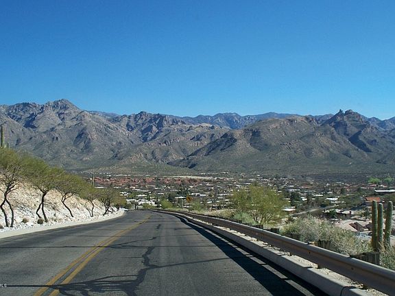 4th image of 4338 N Sabino Mountain Dr