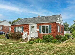 6380 Huntingdon St, Harrisburg, PA 17111