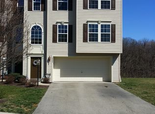 2400 Michael Dr, Pittsburgh, PA