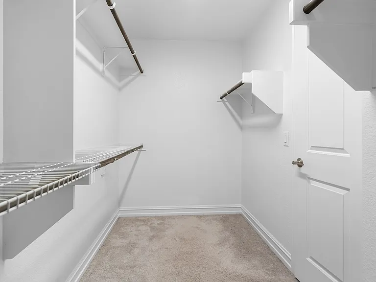 257 Jones St — Photo 8