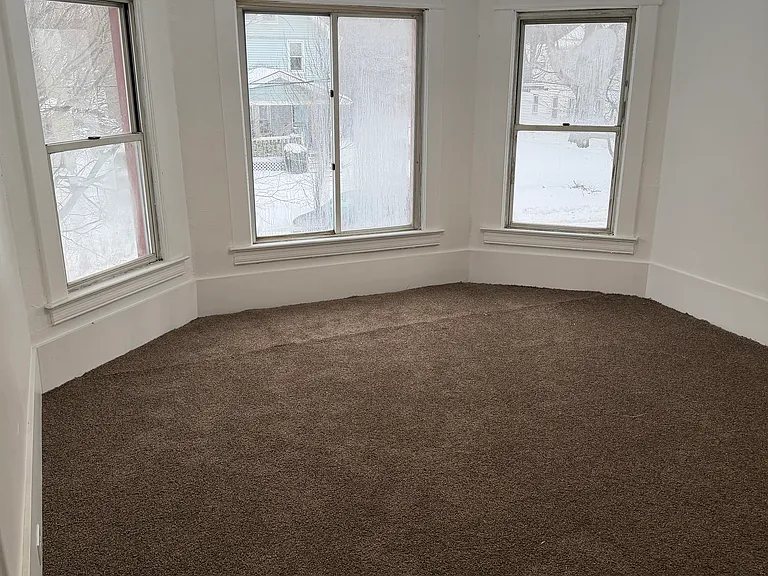 15007 Cardinal Ave — Photo 13