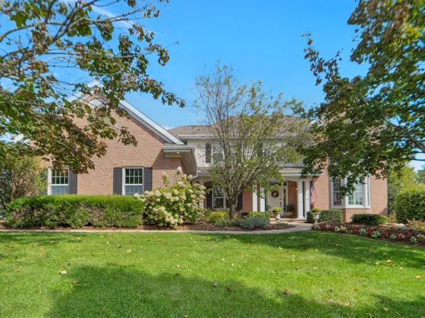 126 E Crossing Meadows Ln, Appleton, WI 54913
