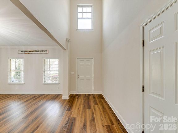 4th image of 15229 Windward Ln #224