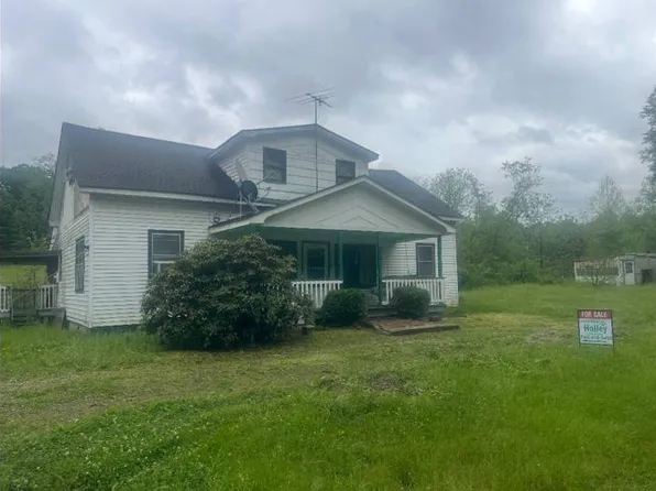 270 State Route 93, Oak Hill, OH 45656