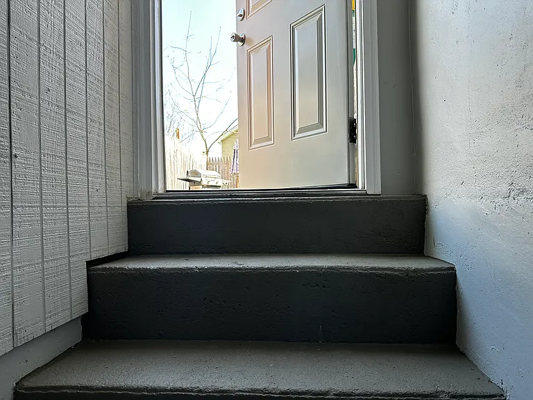 17 Hornbeck Ave #1 — Photo 4