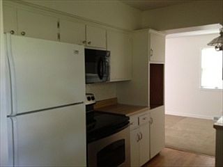 4th image of 3129 Nanette Dr