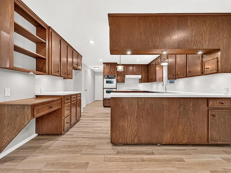 2103 Winged Foot Dr — Photo 28