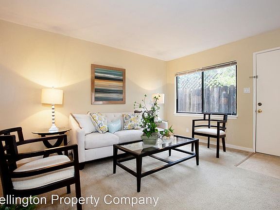 4th image of 339 41st St APT D