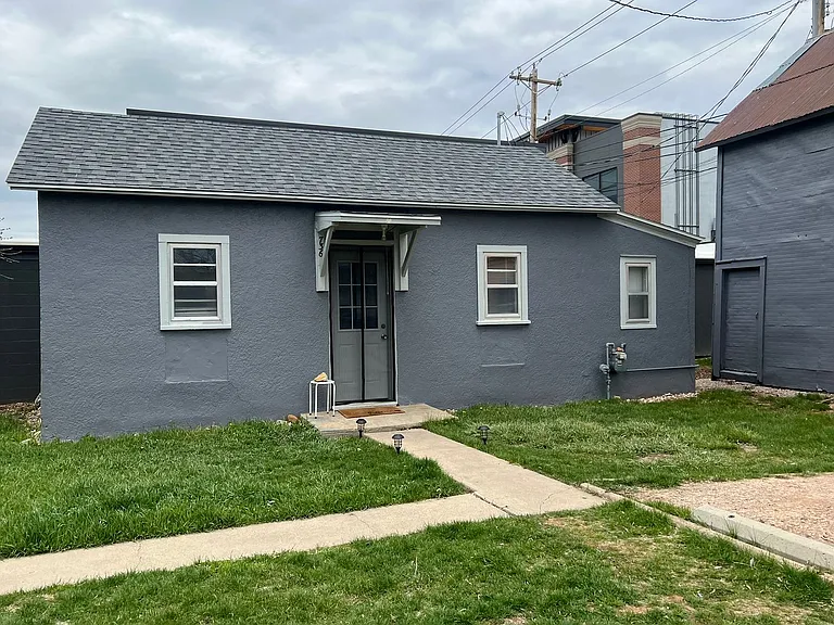 700 N 5th St — Photo 1