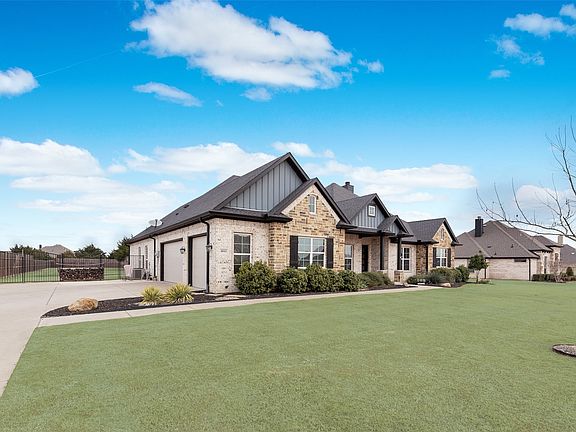 2nd image of 4041 Richard Rd