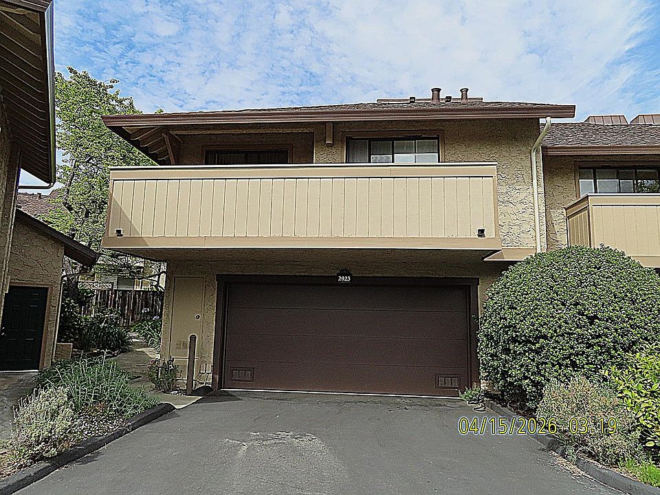 1st image of 2923 Crocker Ct