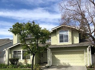 894 Windmill Park Ln, Mountain View, CA 94043