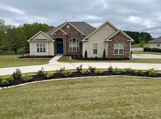 726 Fairway Lakes Rd, Greenwood, SC 29649