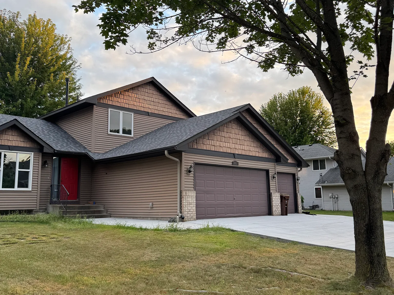 13451 Red Fox Rd — Photo 2