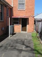 Building Photo - 324 Harding St #D