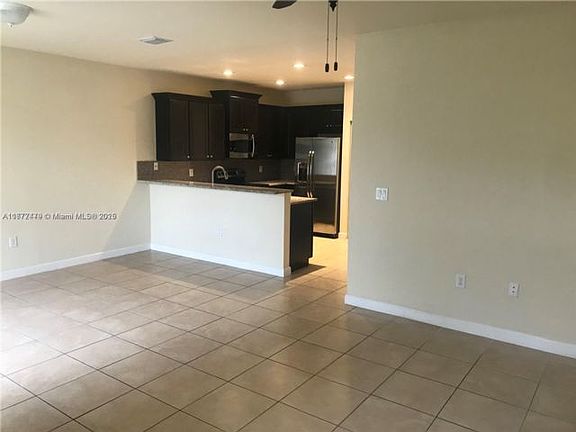 5th image of 8965 NW 98th Ave