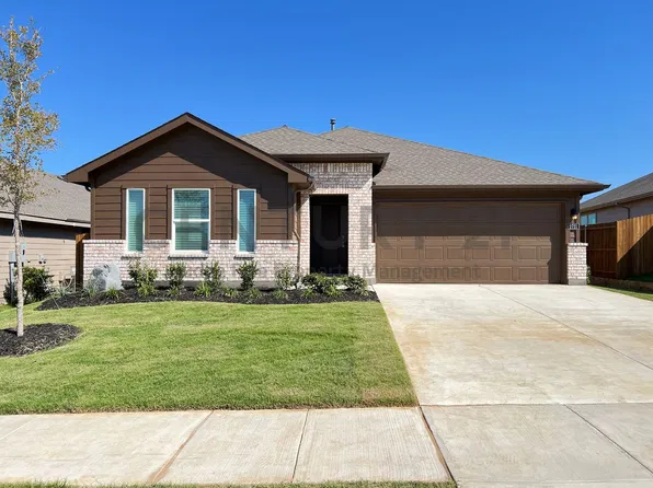 2721 Flowers Dr, Denton, TX 76205