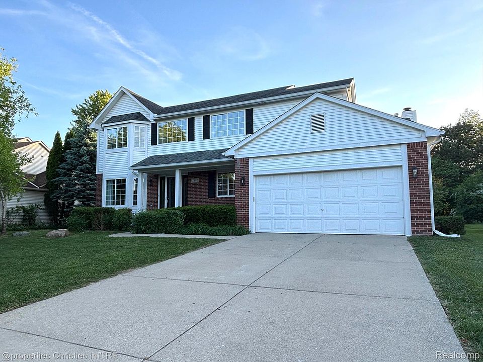 1st image of 2892 Mystic Dr