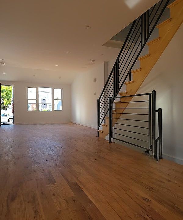 1st image of 5502 Avenue