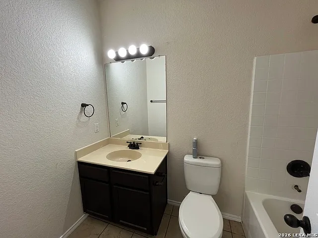685 Creekside Cir — Photo 11