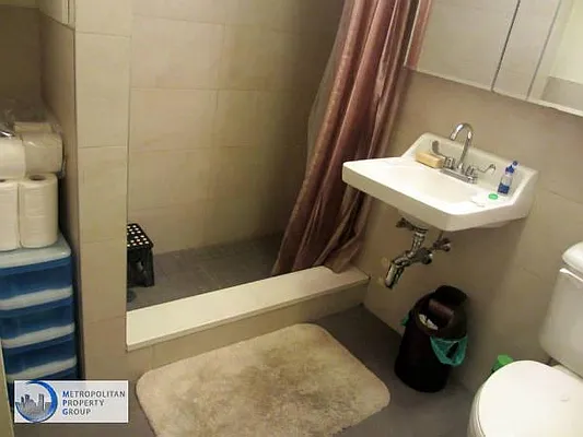 Rented by Metropolitan Property Group | media 18