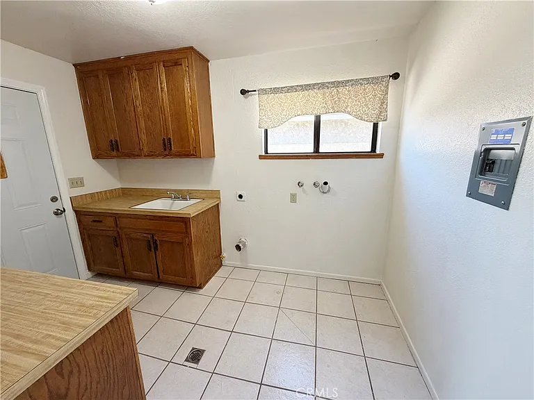 4564 Rudisill St — Photo 17
