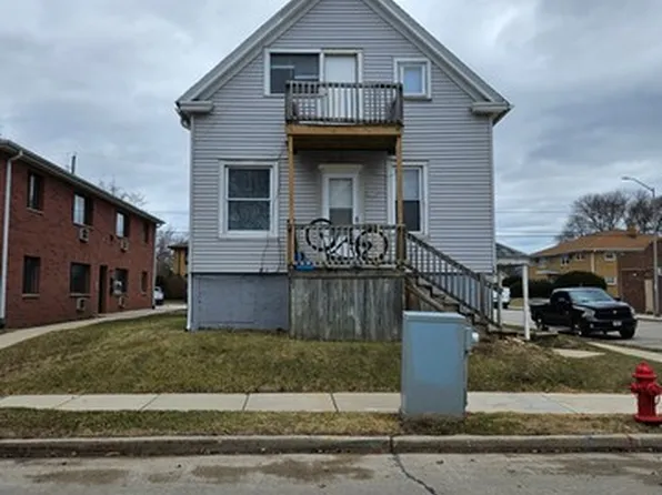 2076 S 71st St Unit C, Milwaukee, WI 53219