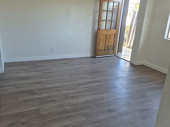 4th image of 193 E Norton St #D