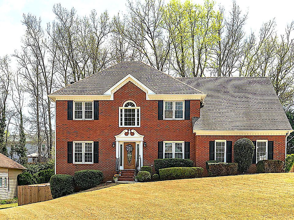 1st image of 901 Sunhill Ct