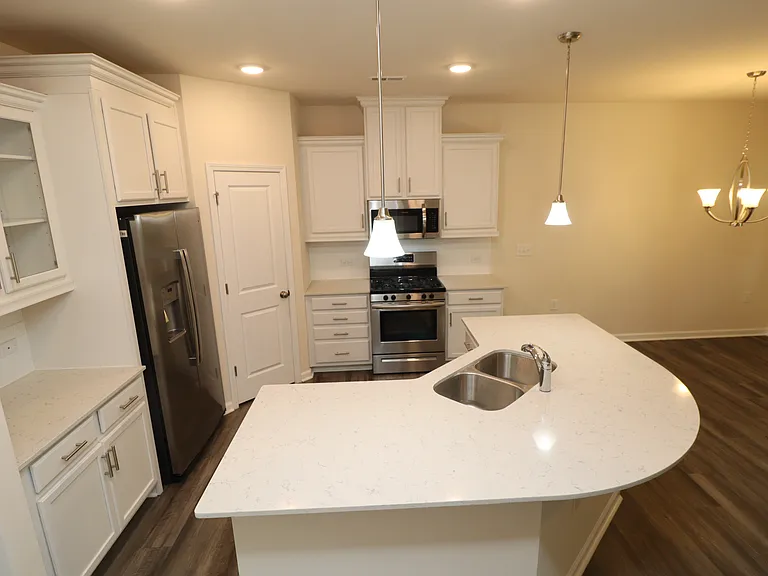 1105 Neighborly Way — Photo 7