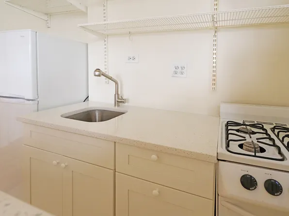 70 Clark Street image 21 of 46