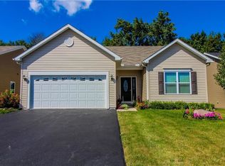 119 Rangers Ct, Rochester, NY 14612