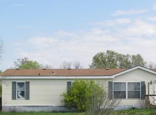 11 Faircreek Dr, Winfield, MO 63389