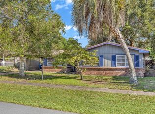 2256 W Greenway Pl, Citrus Springs, FL 34434