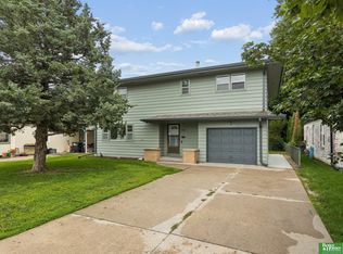 1911 S 48th Ave, Omaha, NE 68106