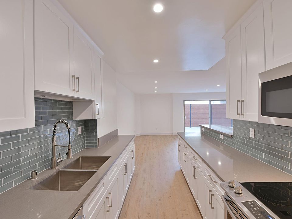 Beautiful open kitchen