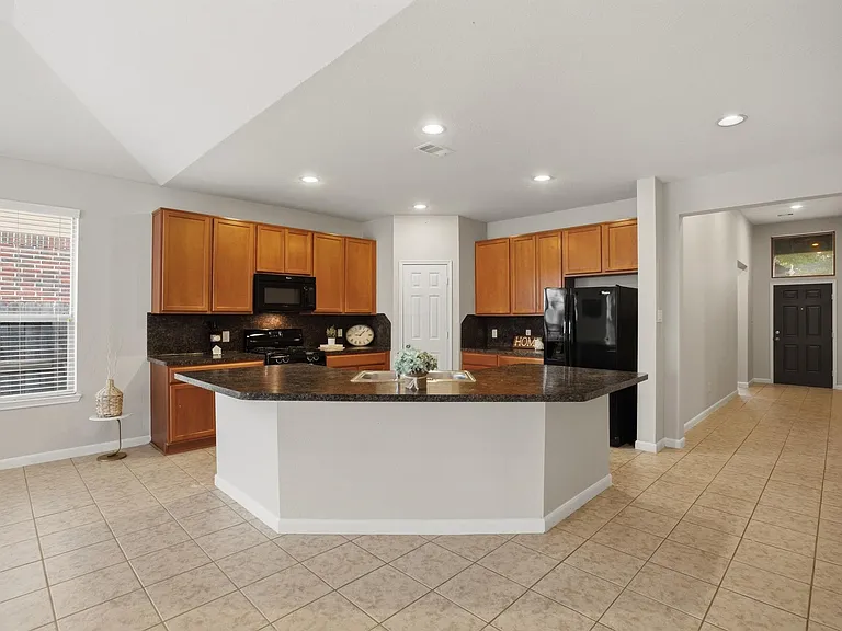 11103 Avery Oaks Ln — Photo 18