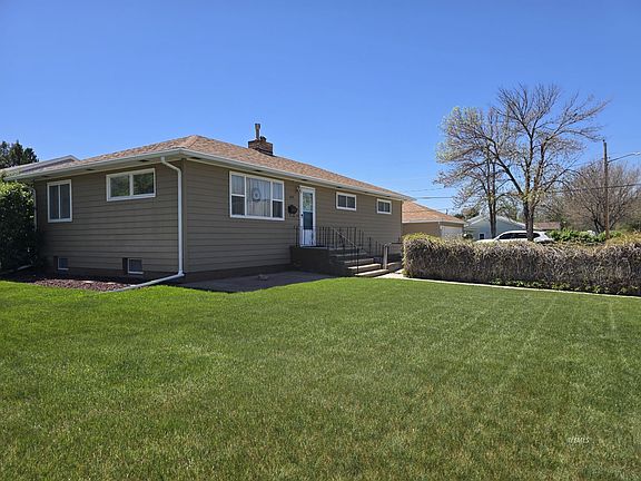 2nd image of 2118 Batchelor St