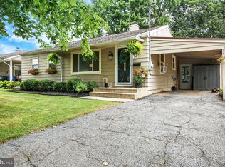 14 Essex Rd, Camp Hill, PA